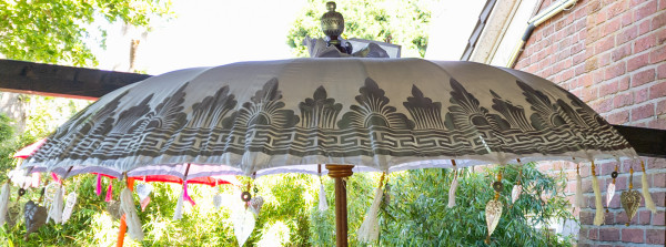 Bild 1 - Bali-Sonnenschirm, 180cm Ø, Blanc de Blanc bedruckt / silber